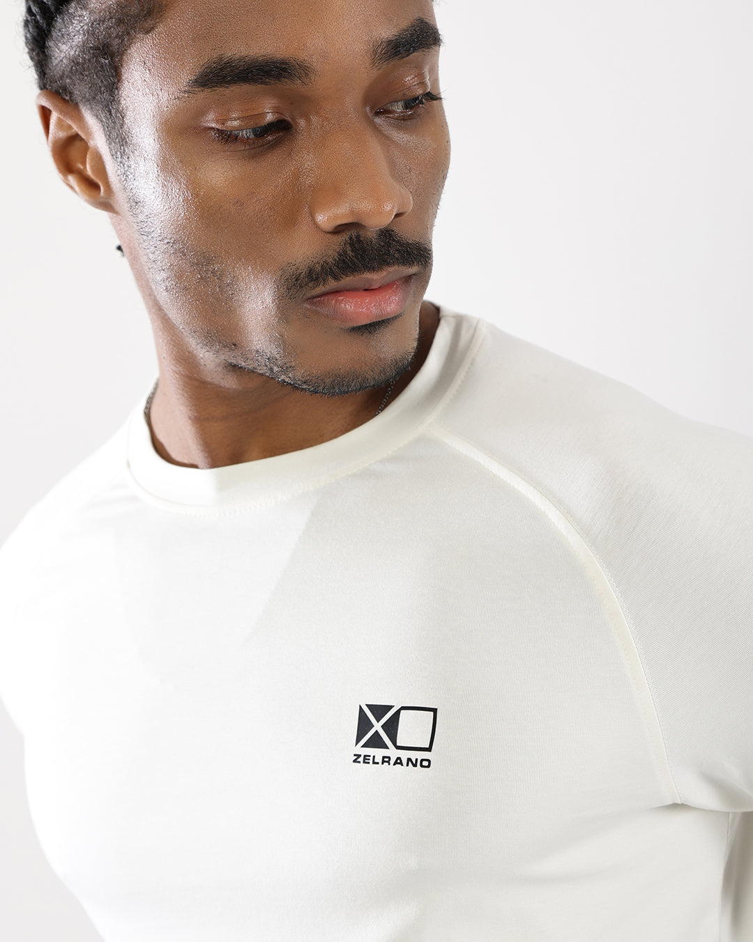 MTS002 Off White